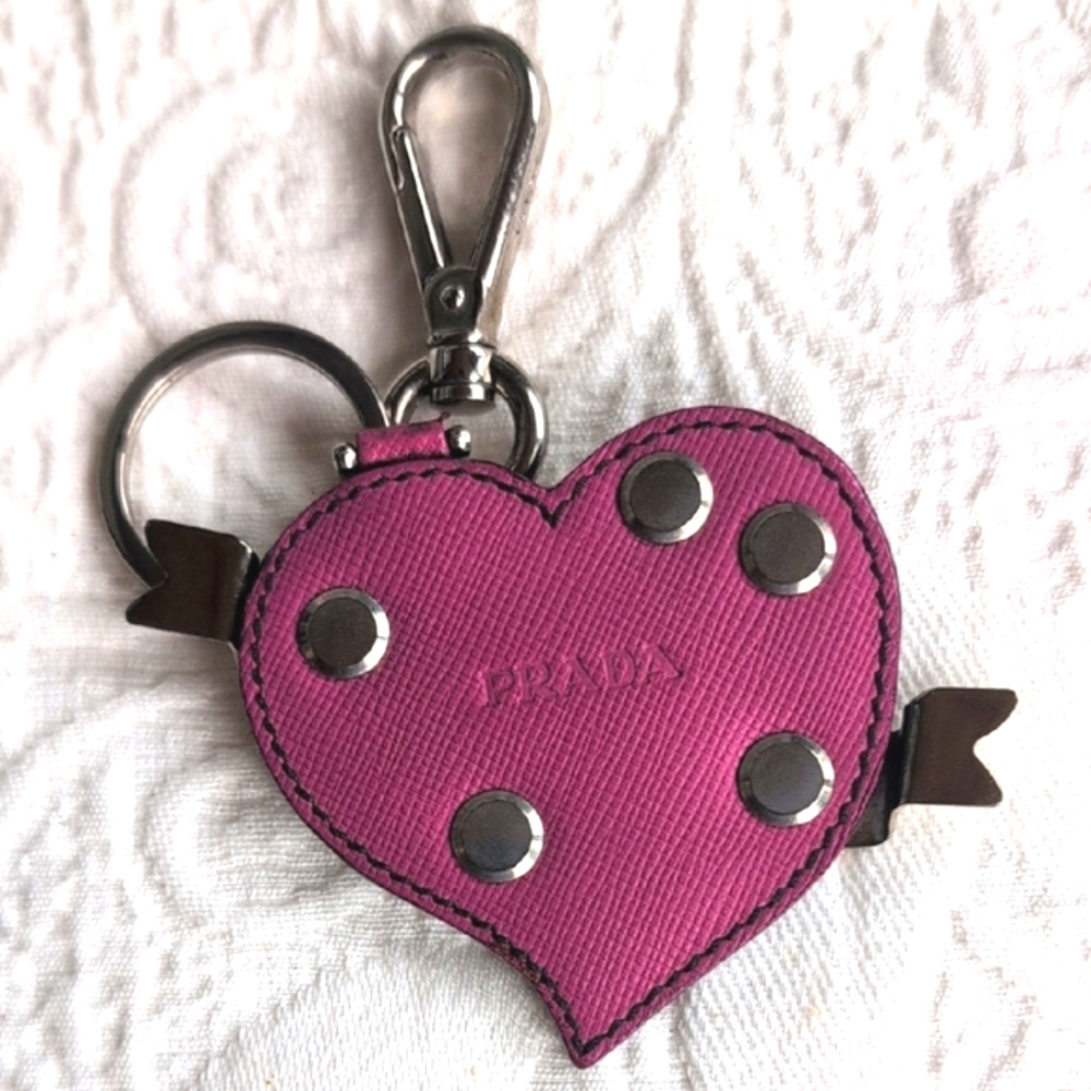 Prada‎ Fuchsia Saffiano  Heart Keychain